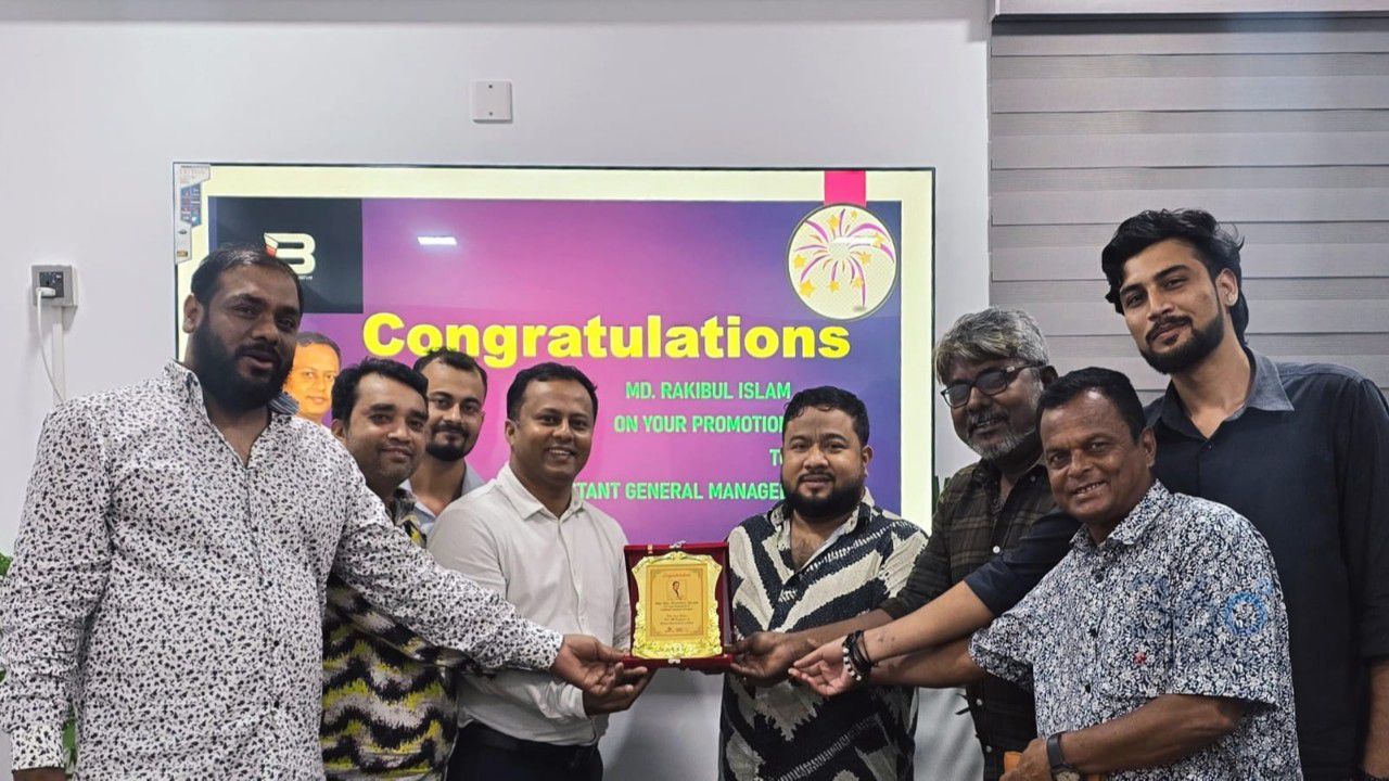 রাকিবুল ইসলামের পদোন্নতিতে ভাইয়া ব্রডকাস্টে আনন্দঘন আয়োজন