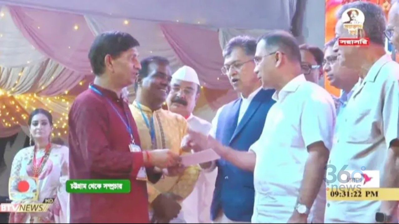 প্রধানমন্ত্রীর অনুষ্ঠানে আওয়ামী লীগ নেতা, সঞ্চালনার দায়িত্বে নিখিল